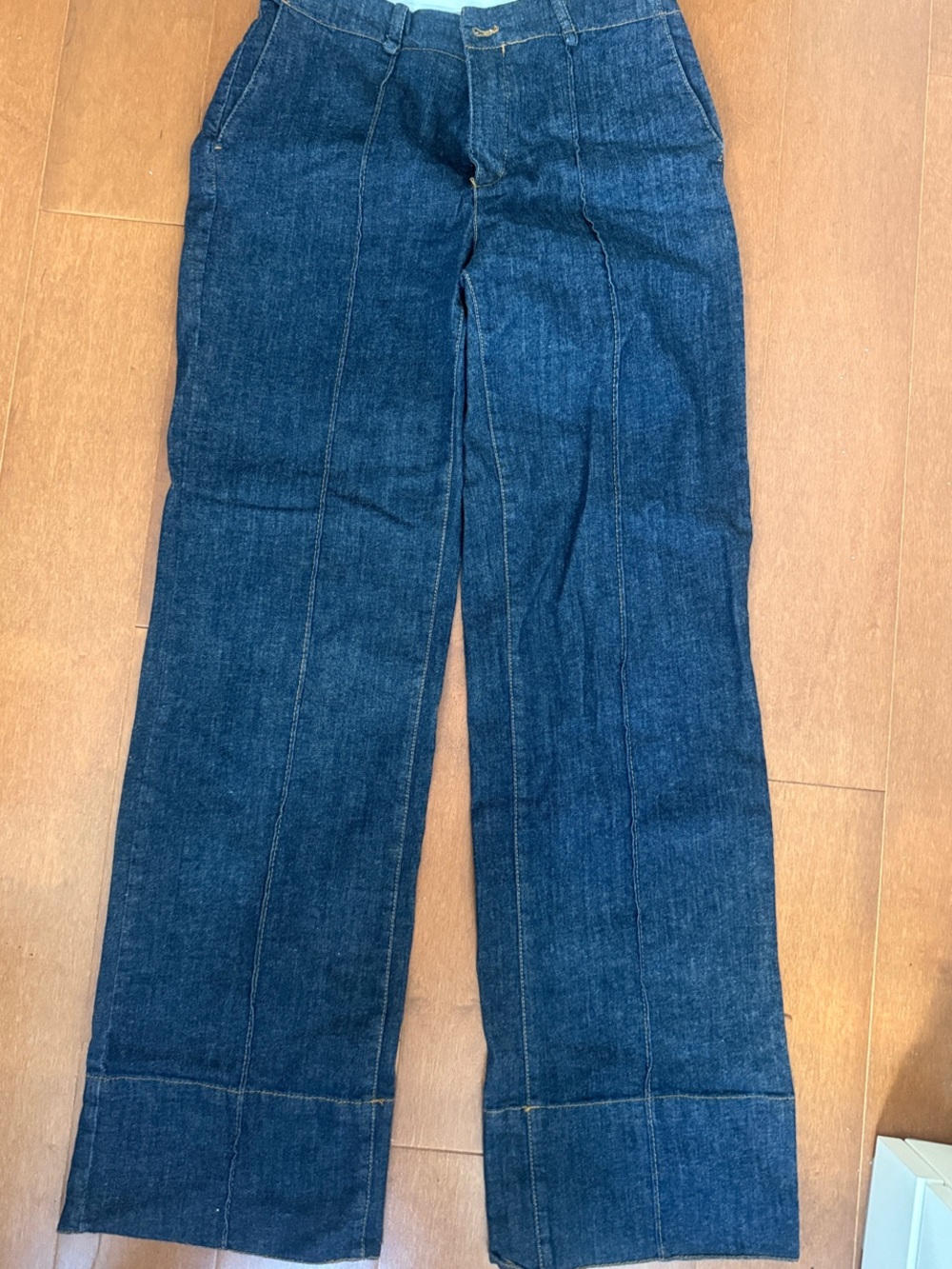 Women’s Dark Blue Straight-Leg Jeans